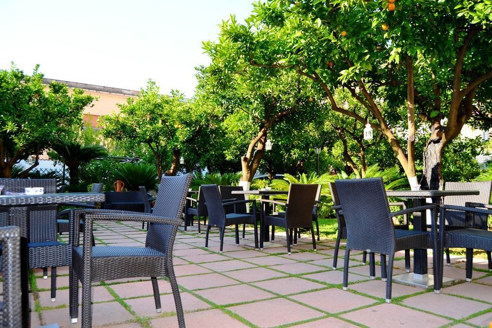 Diana Inn Accommodations Помпеи Экстерьер фото